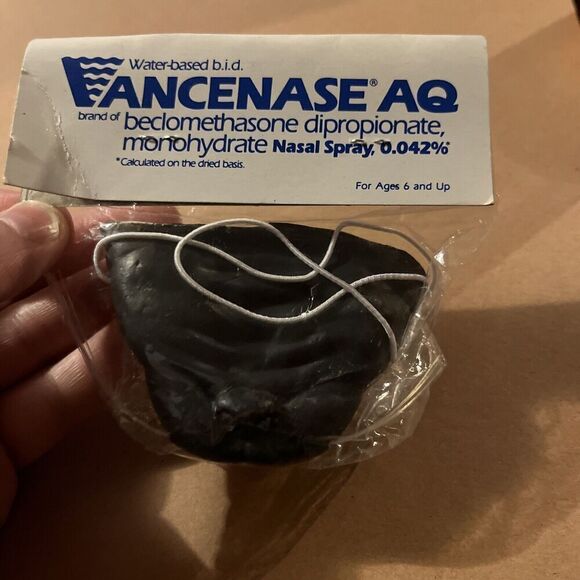 PHARAMACEUTICAL ADVERTISING Nasal Spray VANCENASE AQ Walrus Nose Face PROMO - Picture 2 of 5